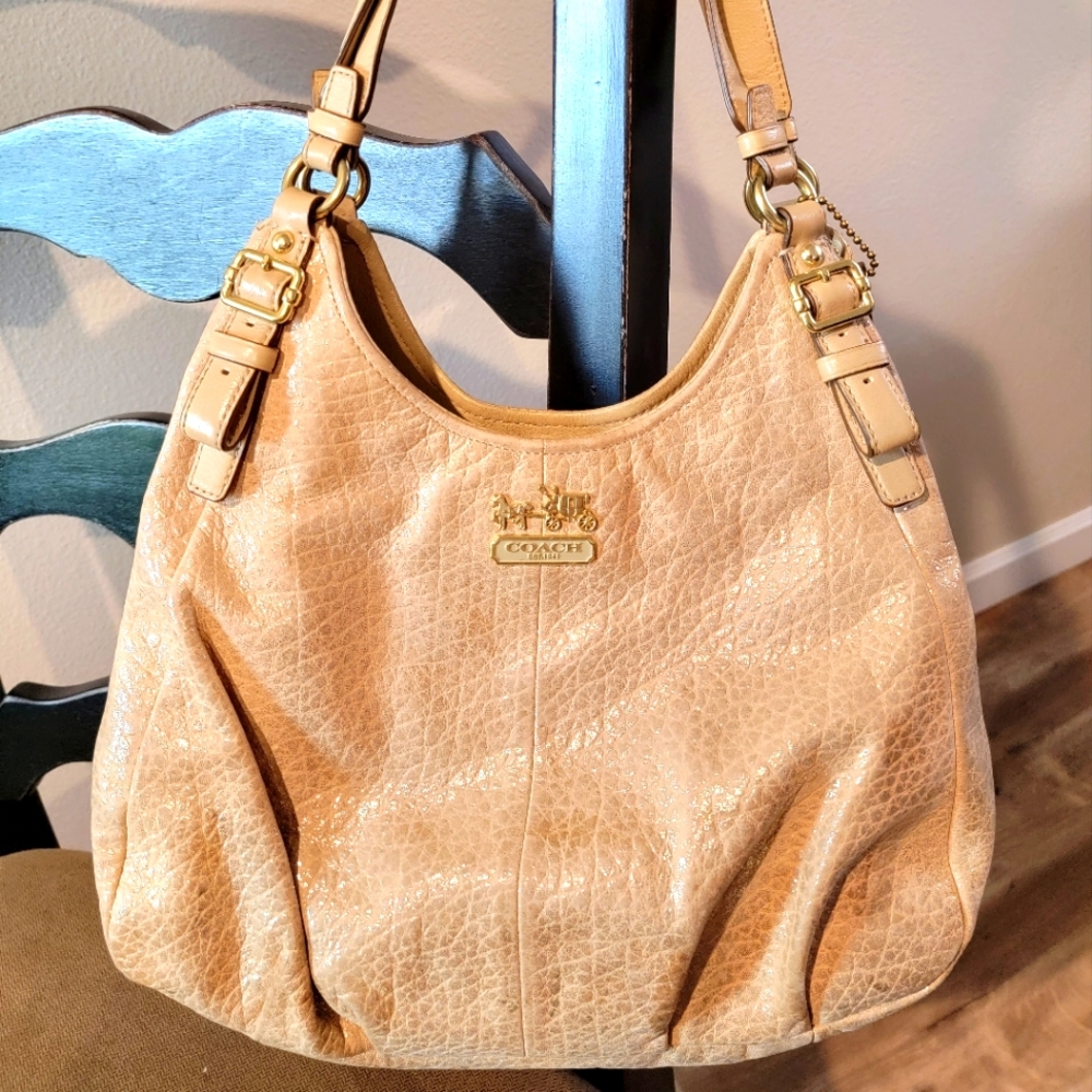 Coach Maggie 18932 Beige-gold Leather Pebble Satchel Handbag Purse